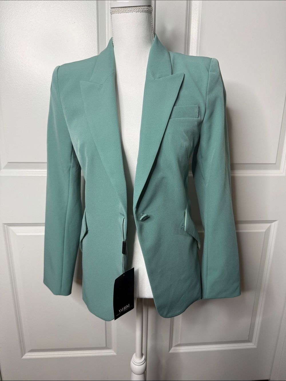 White House Black Market Mint Green Tailored Blazer Size 6 NWT